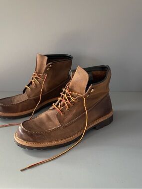 St. John’s Bay Leather Brown Outfitters Lace Up Boot 10.5M Memory Foam Hiker
